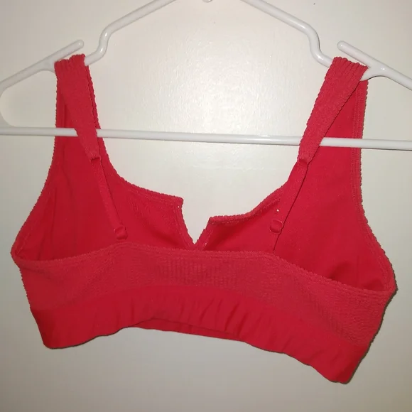 Pink sports bra ultimate lightly lined size M - Picture 4 of 7